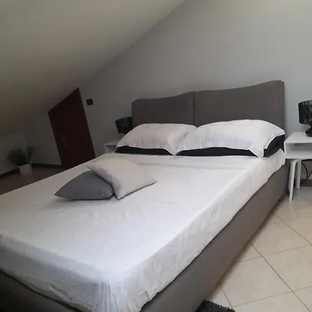 Mansarda Massimo Appartement